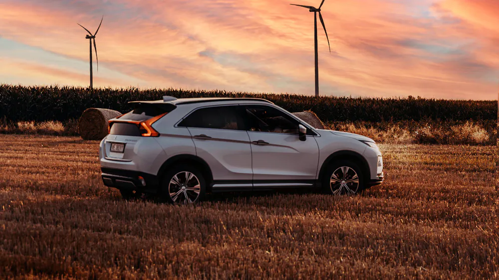 Wallpaper Mitsubishi Eclipse Cross 2560x1920