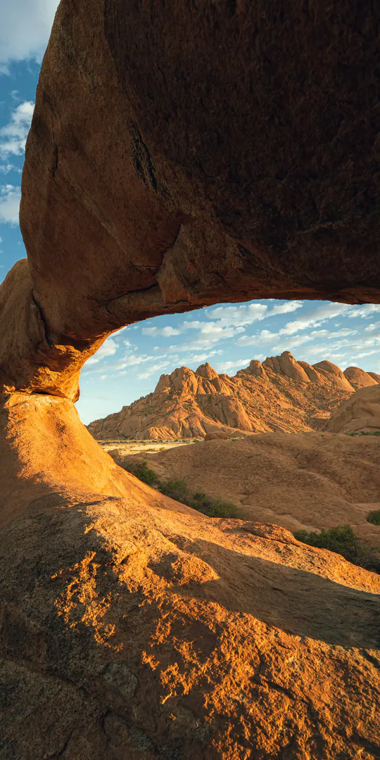 Обои на телефон: Каменная арка