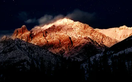 Звезды, Ночное небо, Снег, Альпенглоу, Лес, Зима, Темный силуэт