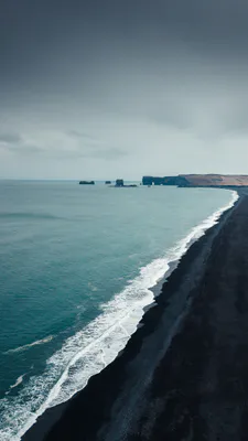 Океан, Волны, Черный пляж, Скальные образования, Облачно, Береговая линия, Капризный, Пасмурно
