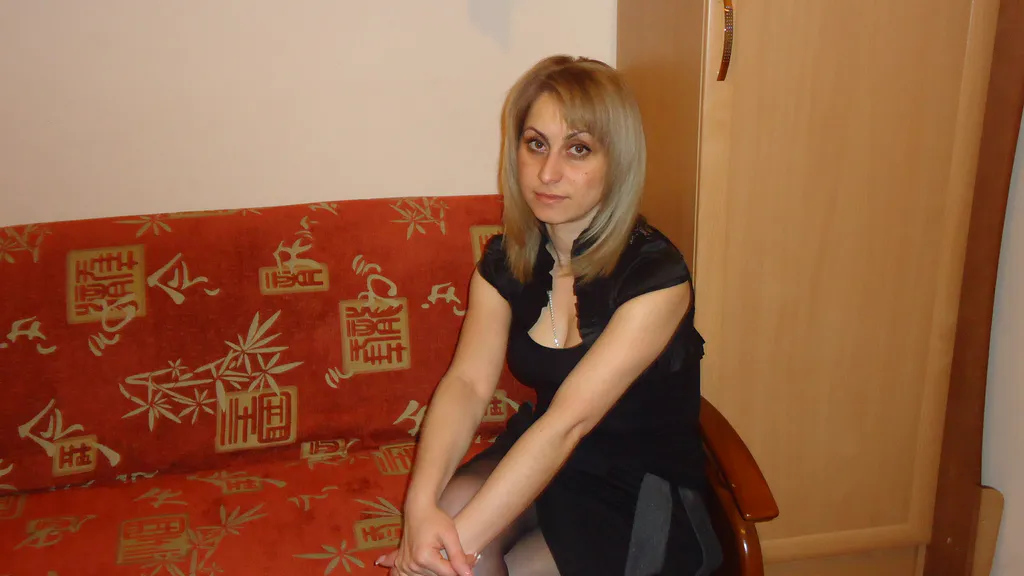 Desktop wallpaper: Karina Shakhverdyan