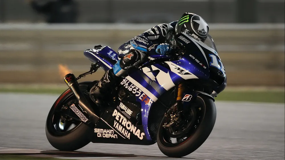 Wallpaper Yamaha Sport Bike Racing 1024x576