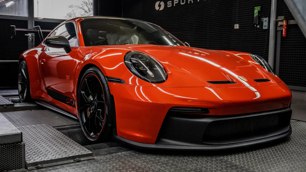 Обои на рабочий стол: Porsche 911 GT3