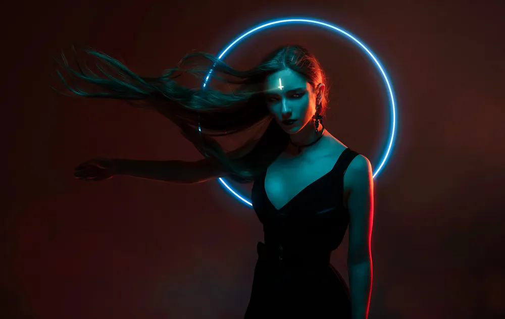 Обои Neon Witch Cosplay 1600x900