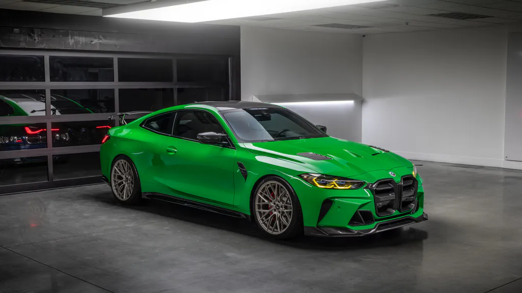 Обои на рабочий стол: Vorsteiner BMW M4