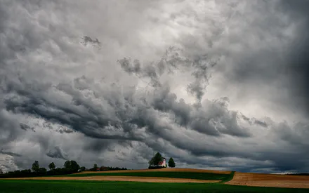 Поле, Небо, Облака, Деревья, Тучи, Полосы, Пасмурно, Церковь