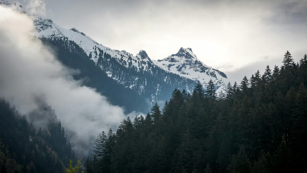 Обои на рабочий стол: Горы