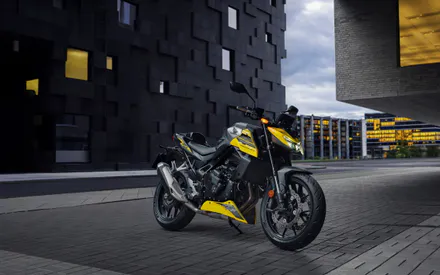 Мотоцикл, Нейкед, Городской стиль, Современная архитектура, Асфальт, Вечерний свет, Динамика, Урбанистика