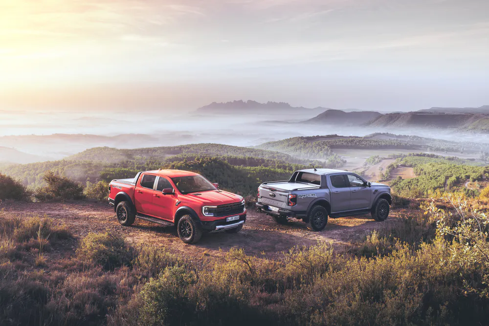Manually crop Ford Ranger Raptor, Ford, Ranger, Raptor, Pickup, SUV ...