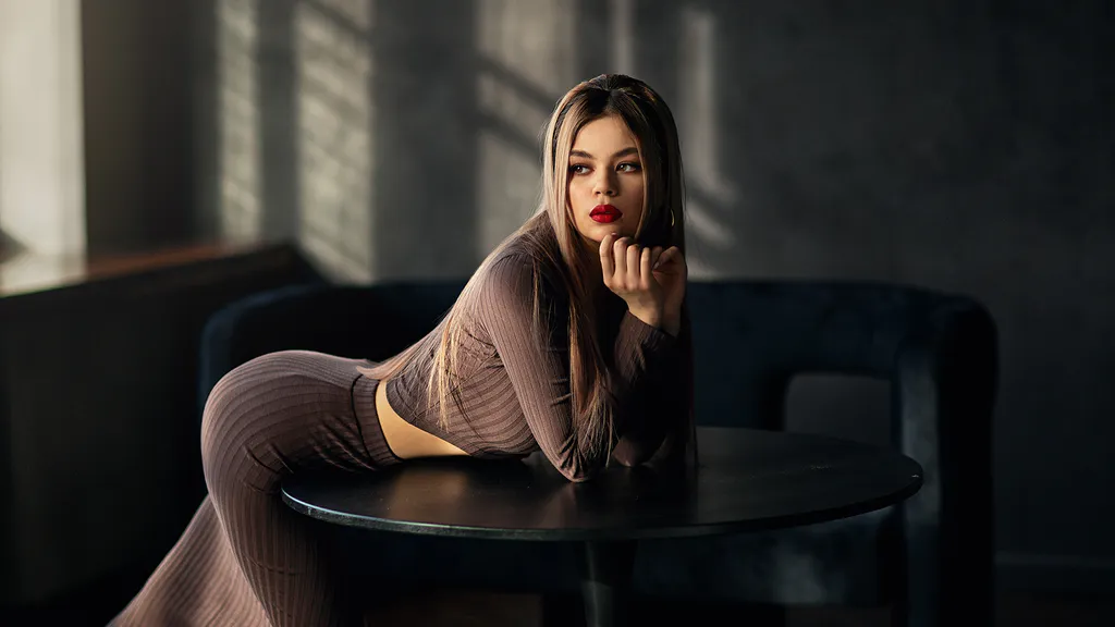 Шпалери для робочого столу: Модель