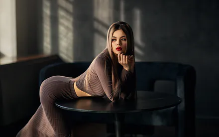 Девушка, Свет, Секси, Поза, Комната, Модель, Макияж, Фигура