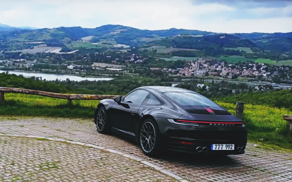 Wallpaper Porsche 911 1366x768