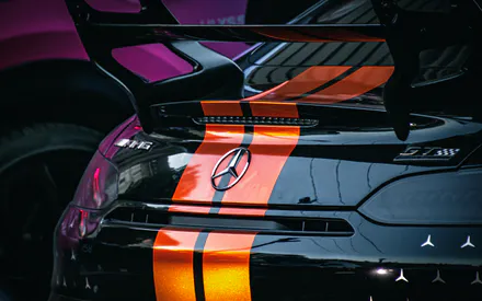 Mercedes-AMG GT, Спорткар, Спойлер