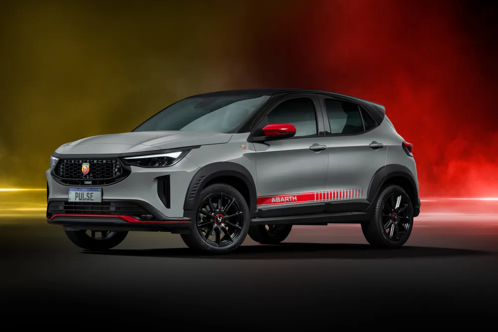 Обои Fiat Pulse Abarth 720x1280