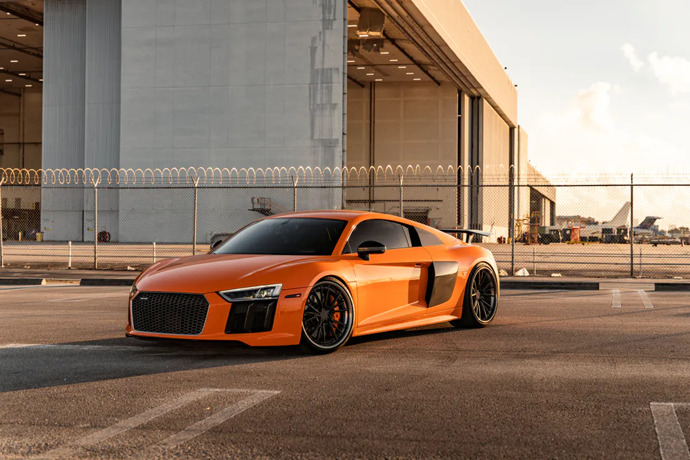 Wallpaper Audi R8 Orange 5120x2880