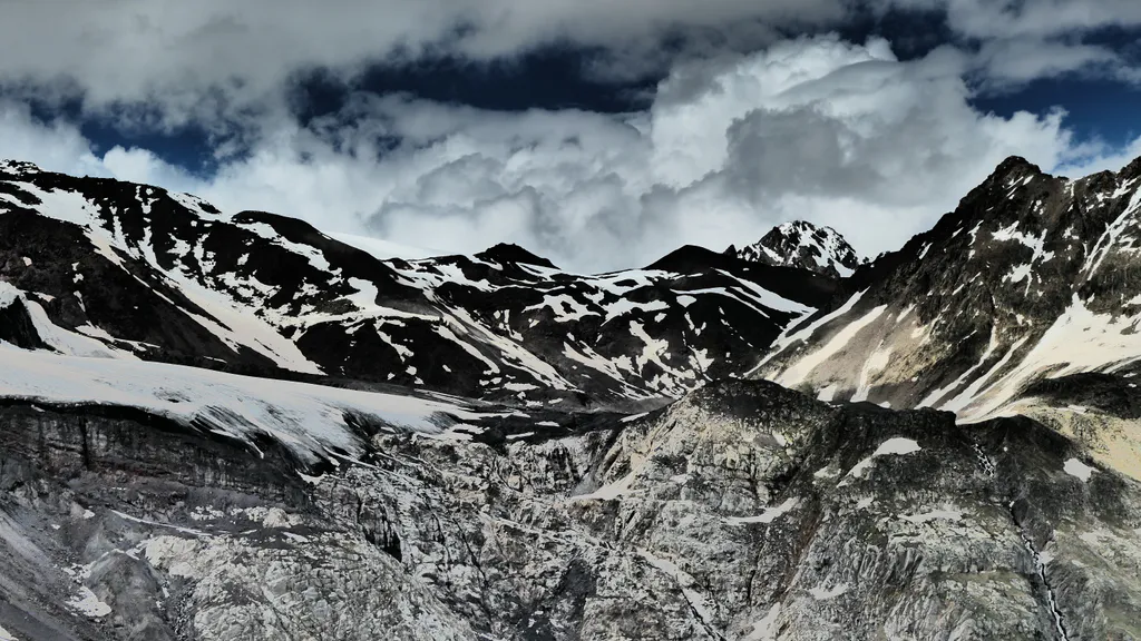 Обои на рабочий стол: Приэльбрусье