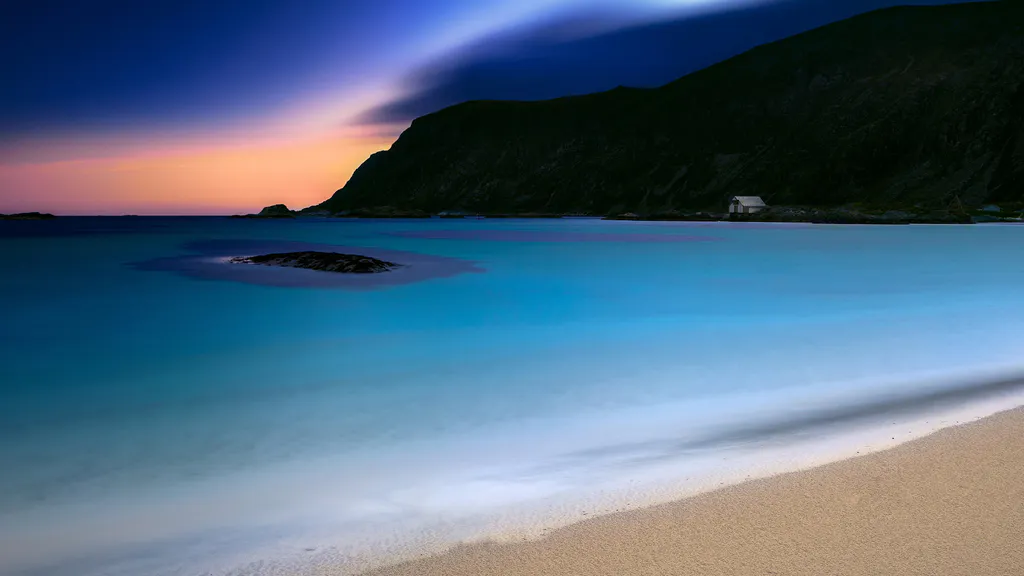 Обои на рабочий стол: Ночной пляж