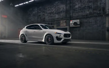 Maserati Levante, Тюнинг, Белый автомобиль, Спорткар, Тюнингованный кроссовер, Вид сбоку