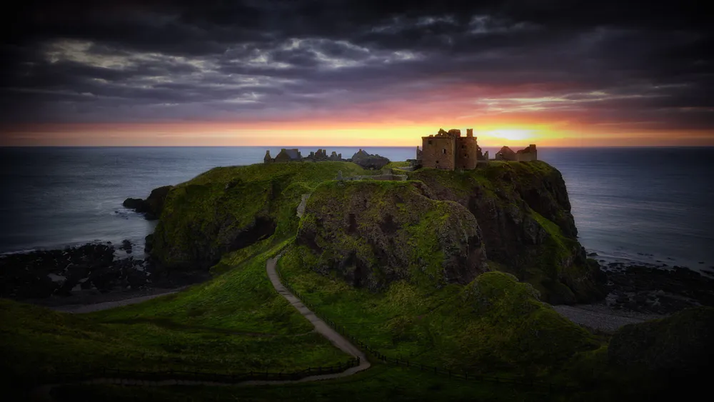 Шпалери Замок 2400x1350