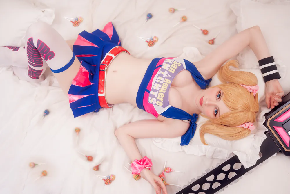 Wallpaper Juliet Starling 1080x1920