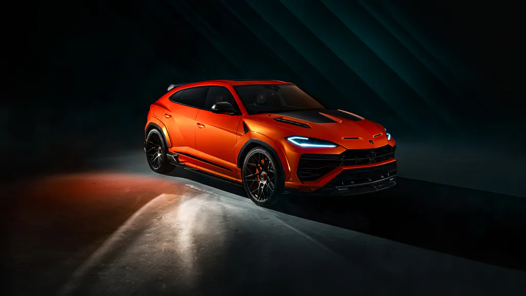 Обои на рабочий стол: Оранжевый Lamborghini Urus