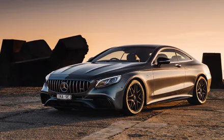 Mercedes-Benz S63 Coupe, Mercedes-amg, Amg S 63, S-class Coupe, Мерседес, Купе, Спорткар, Люкс, Роскошный автомобиль, Авто, Машина, Серый, Серебристый, Металлик, Решетка радиатора, Фары, Колеса, Диски, Шины, Набережная, Побережье, Море, Бетонные блоки