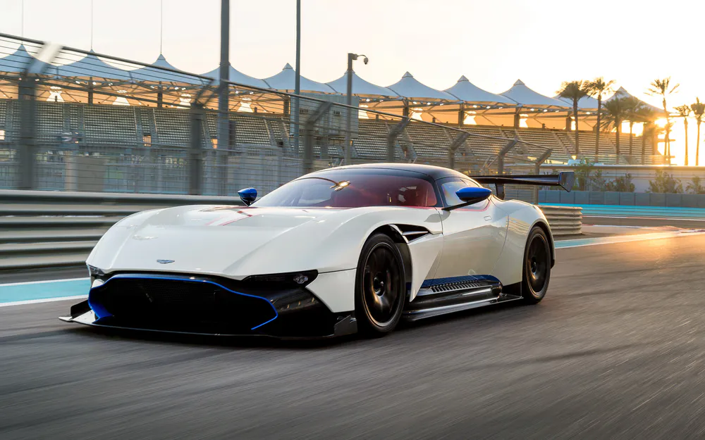 Wallpaper Aston Martin Vulcan 2018 3440x1440