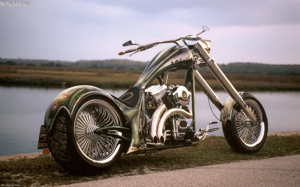 Wallpaper Chopper Harley Davidson 1366x768
