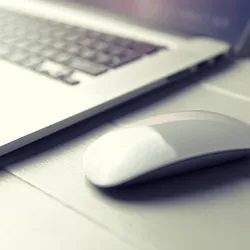 Логотип Apple