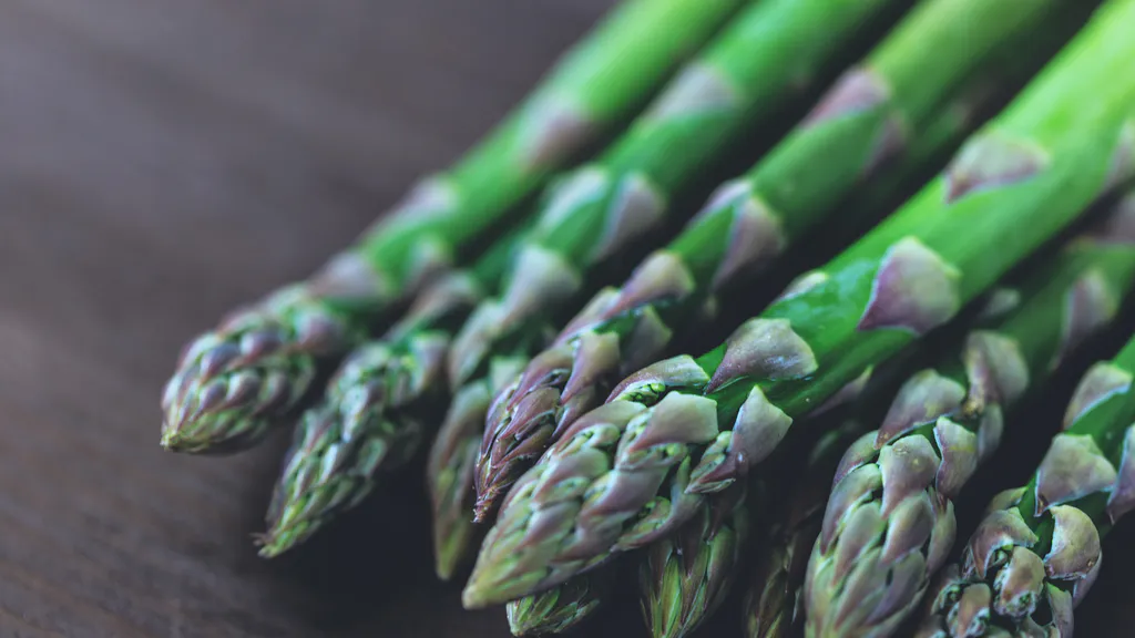 Desktop wallpaper: Fresh asparagus