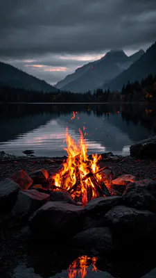 Багаття, Озеро, Скелі, Відображення, Хмарно, Вечір, Ліс, Гори, Вода