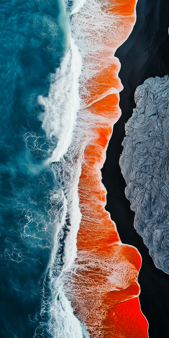 Обои на телефон: Огненный прибой