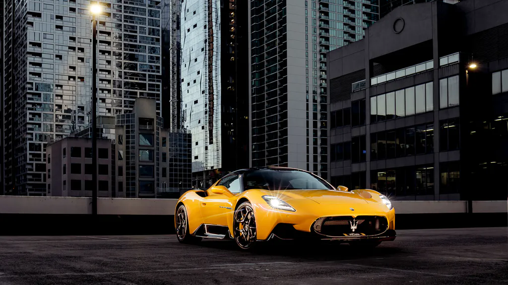 Обои на рабочий стол: Maserati MC20