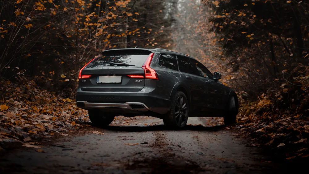 Обои Volvo V90 960x854