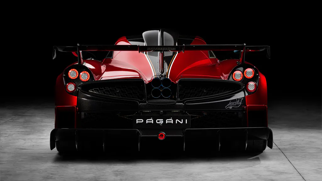 Desktop wallpaper: Red Pagani