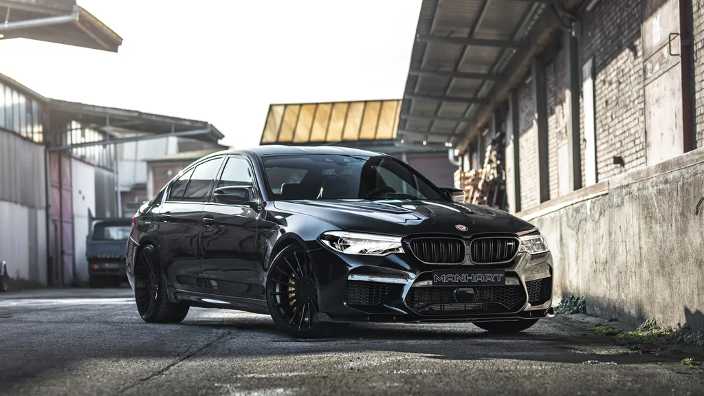 Обои на рабочий стол: BMW M5 F90