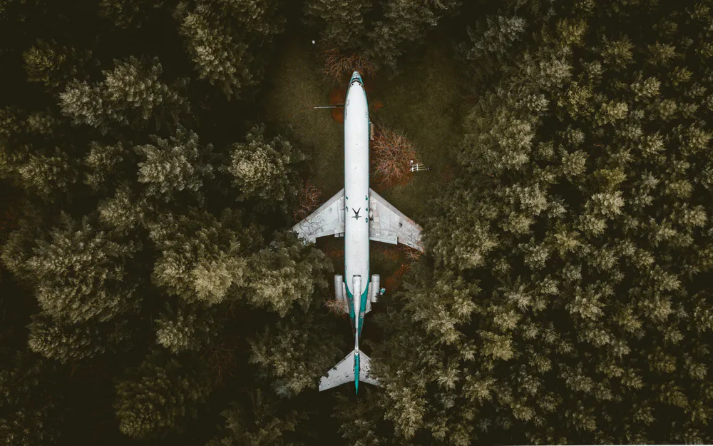 Wallpaper Airplane 1600x900