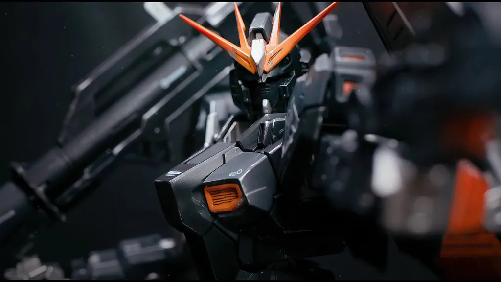 Шпалери для робочого столу: Чорний Gundam
